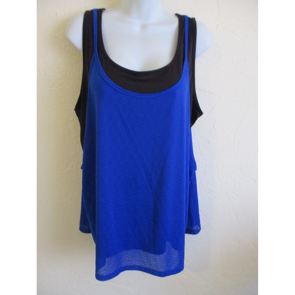 Livi Active Tank Top Size 18 / 20 Layered Look